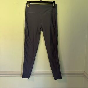 SOUL Soulcycle Lululemon Purple Capris Size Medium